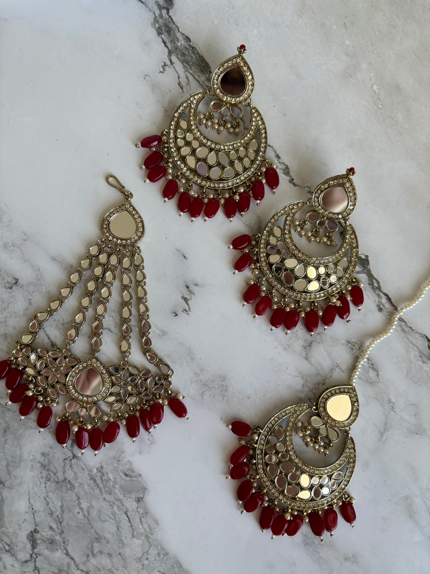 Ishmi earrings tikka & passa