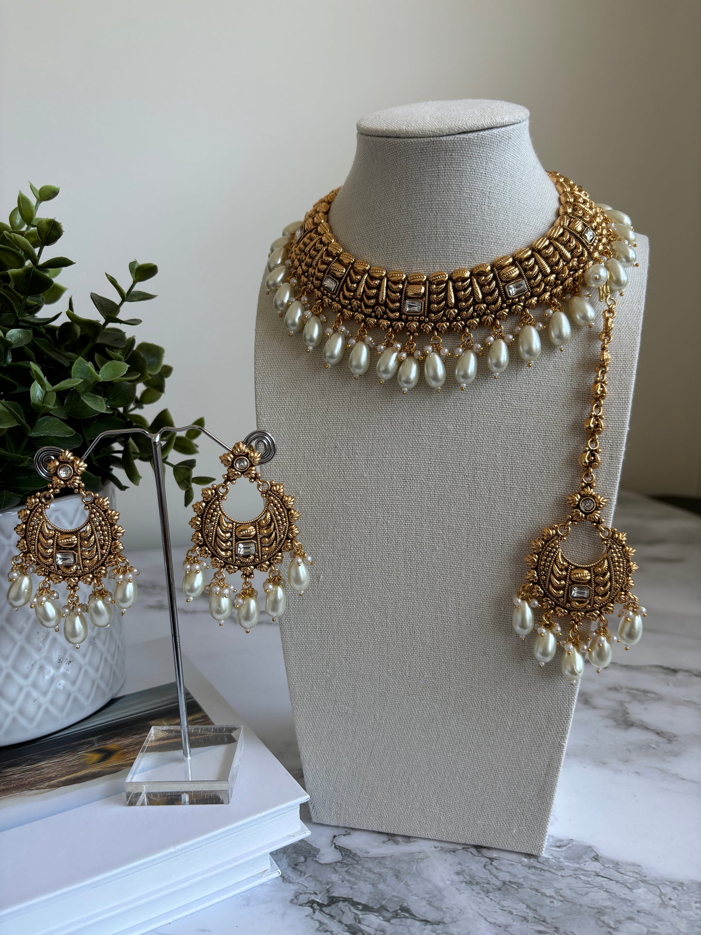 Jeet Gold Plated Necklace Set