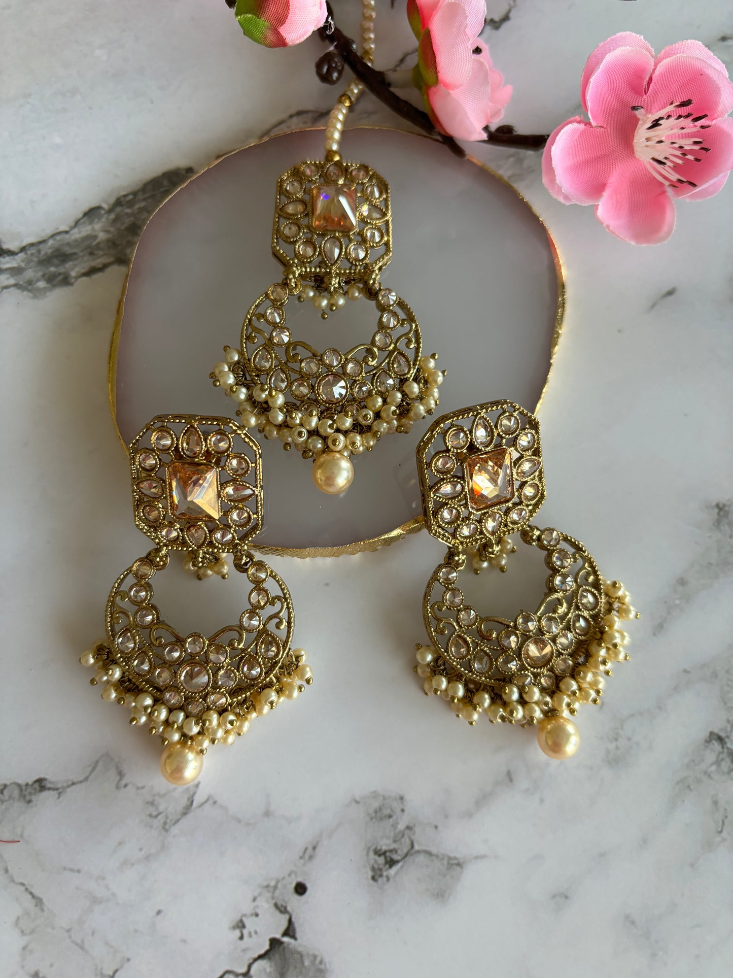 Gold earrings & tikka