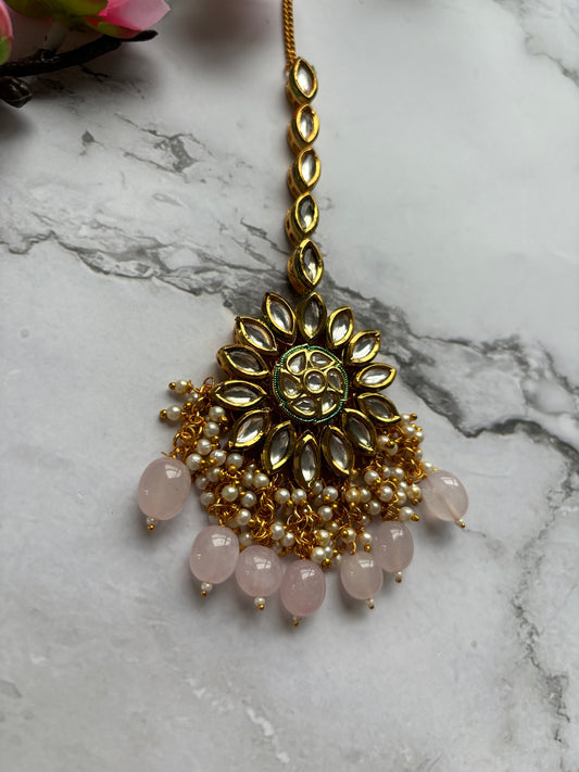 Kundan baby pink tikka