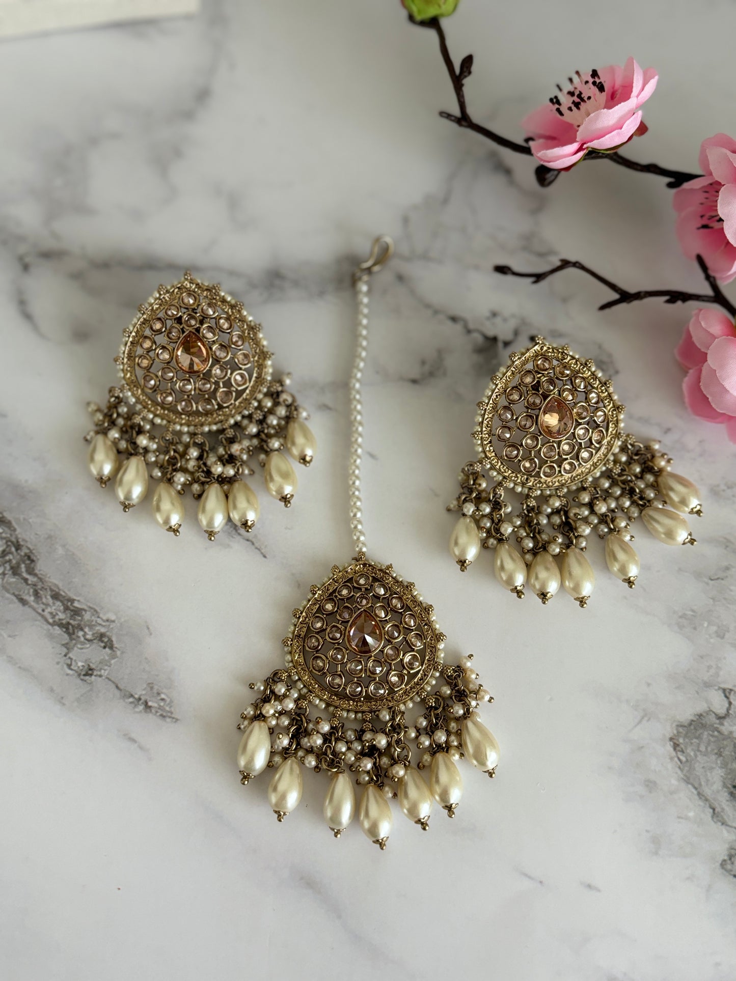 Taani Polki earrings tikka