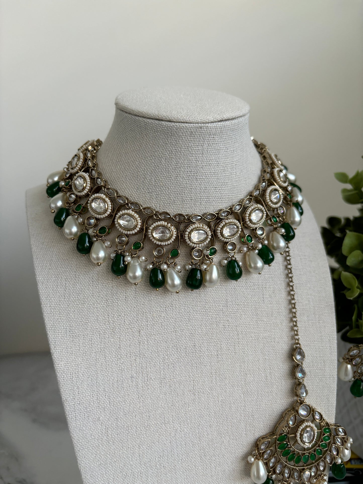 Heera necklace set