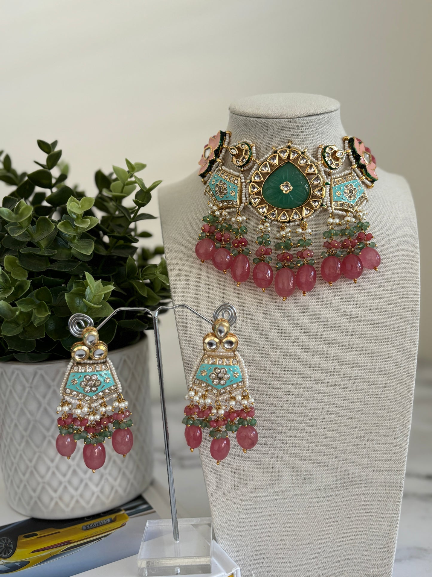 Deepika kundan meenakari set